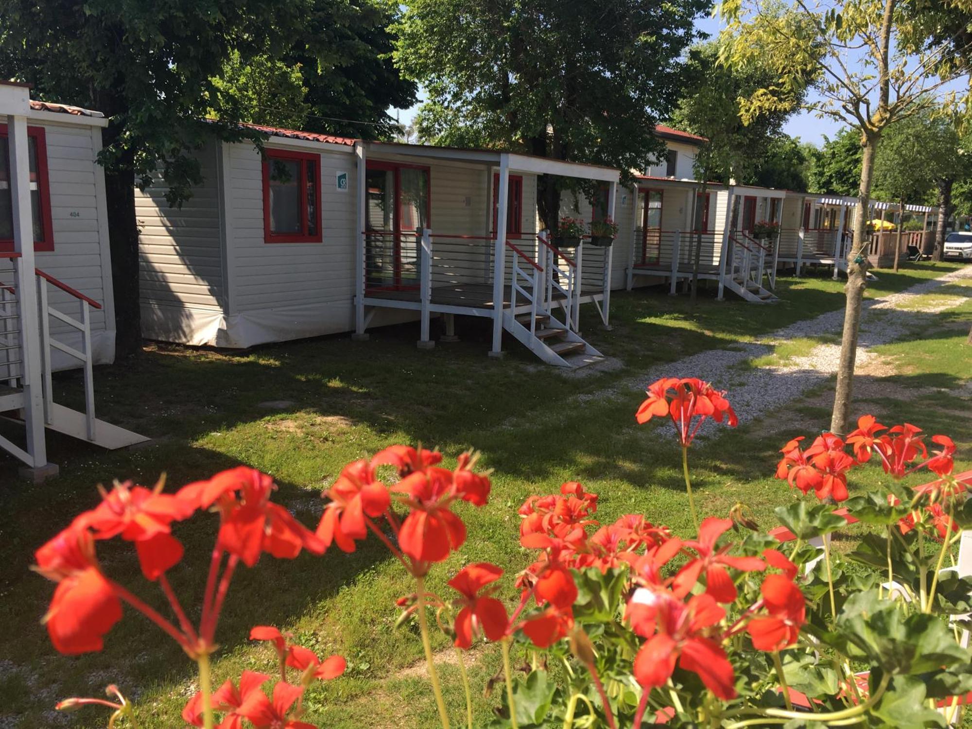 Villaggio San Francesco - Adria Holiday Mobile Homes Duna Verde Extérieur photo